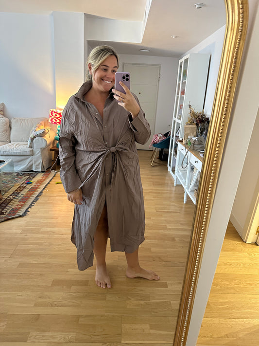 H&M. Vestido beige lazada  T.xxl