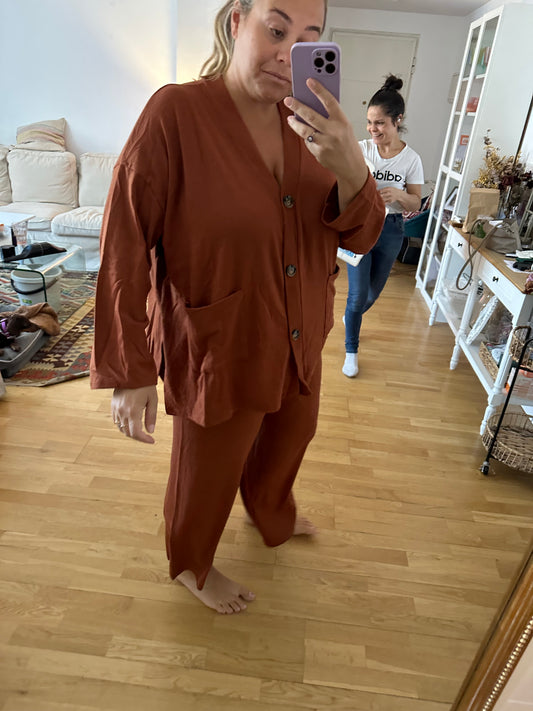 BUGANVILIA. Top/chaqueta marrón T.3xl