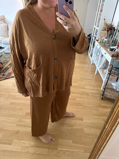 BUGANVILIA. Pantalón marrón punto T.3xl