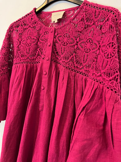 SÉZANE. Blusa rosa croché. T 36