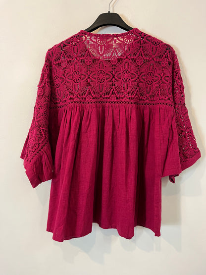 SÉZANE. Blusa rosa croché. T 36
