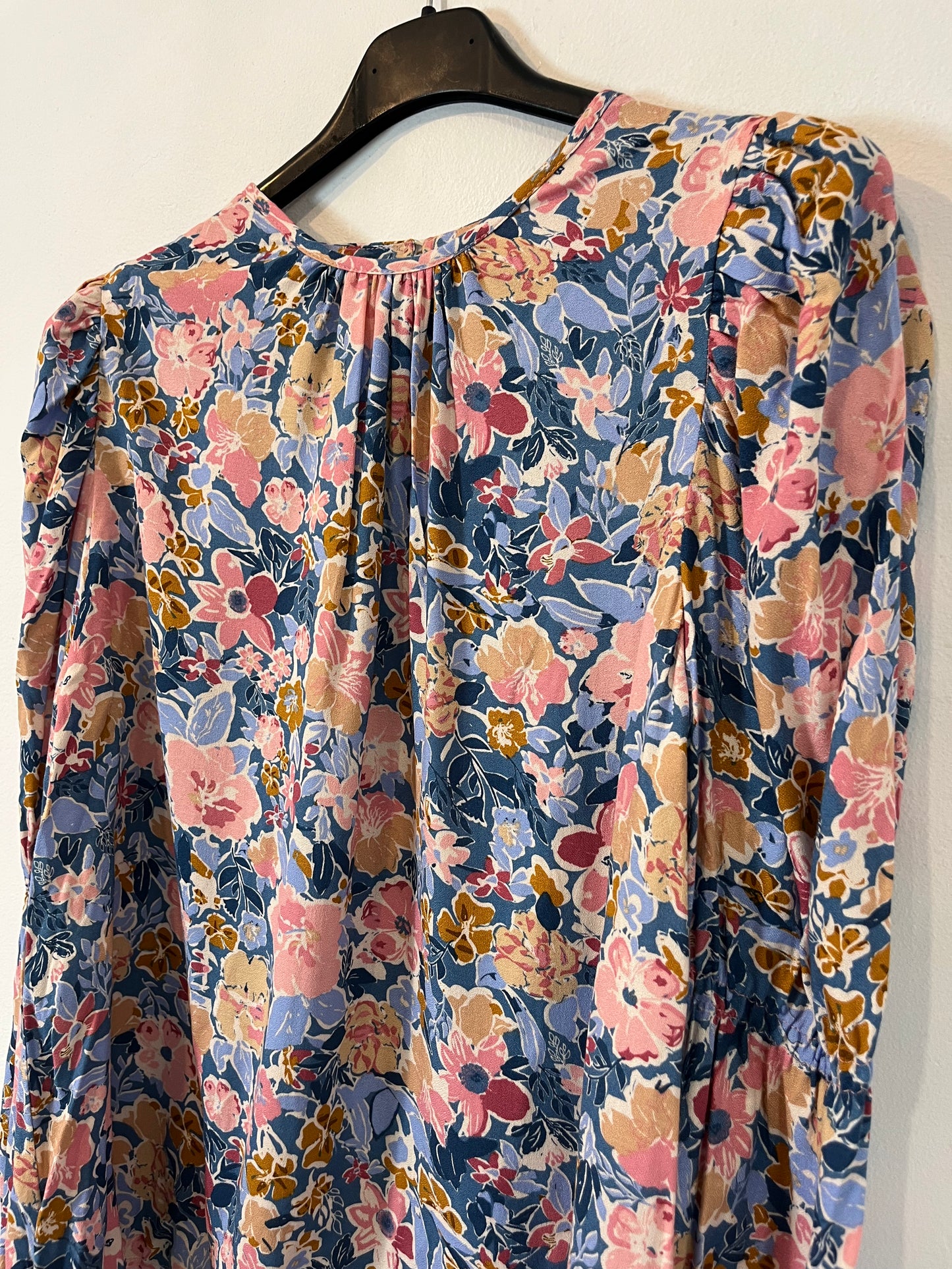 OTHER. Floral print blouse with shoulder detail. TS