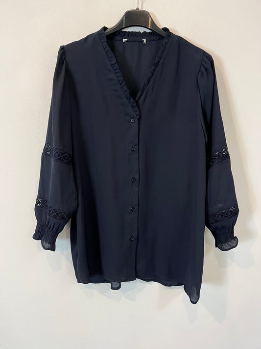 OTRAS. Blusa azul detalle mangas. T S