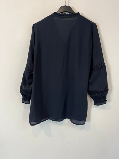 OTRAS. Blusa azul detalle mangas. T S