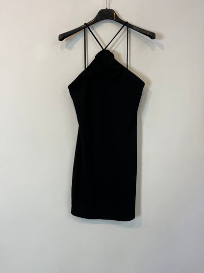 ZARA. Vestido negro flor T.m