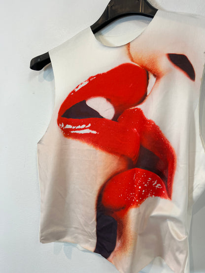 OTRAS. Top corto labios T.m