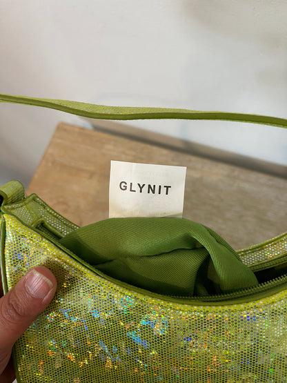 OTRAS. Bolso verde brillos