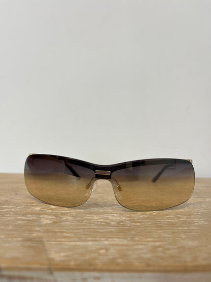 CAROLINA LEMKE. Gafas de sol rectangulares