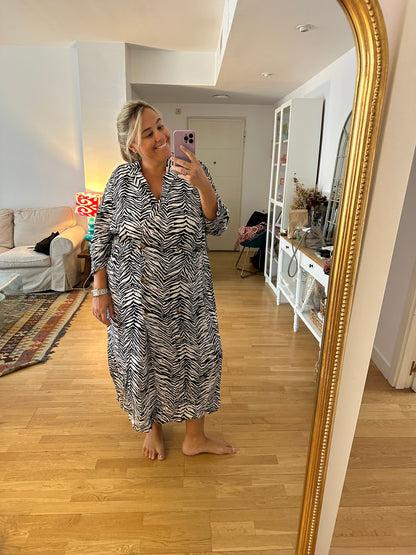 ASOS. Animal print dress size 54