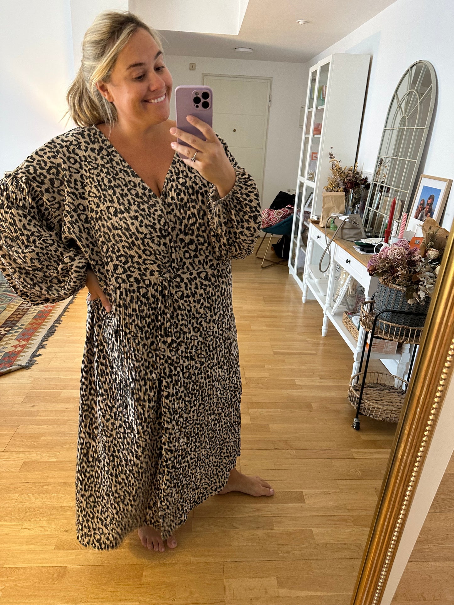 ASOS. Printed maxi dress size 54