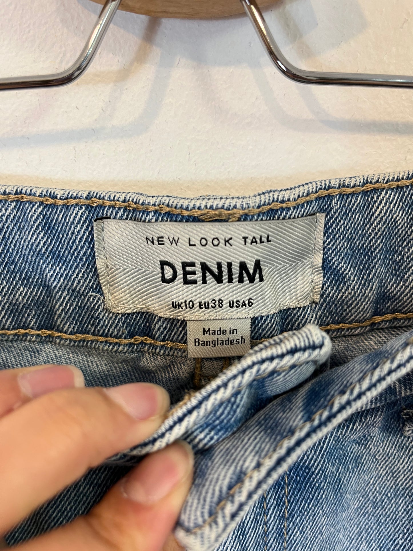 NEW LOOK. Denim short . T 38