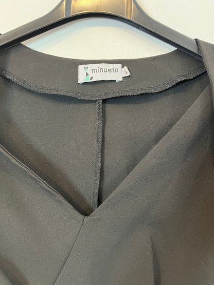 MINUETO. Top negro detalle escote. T M