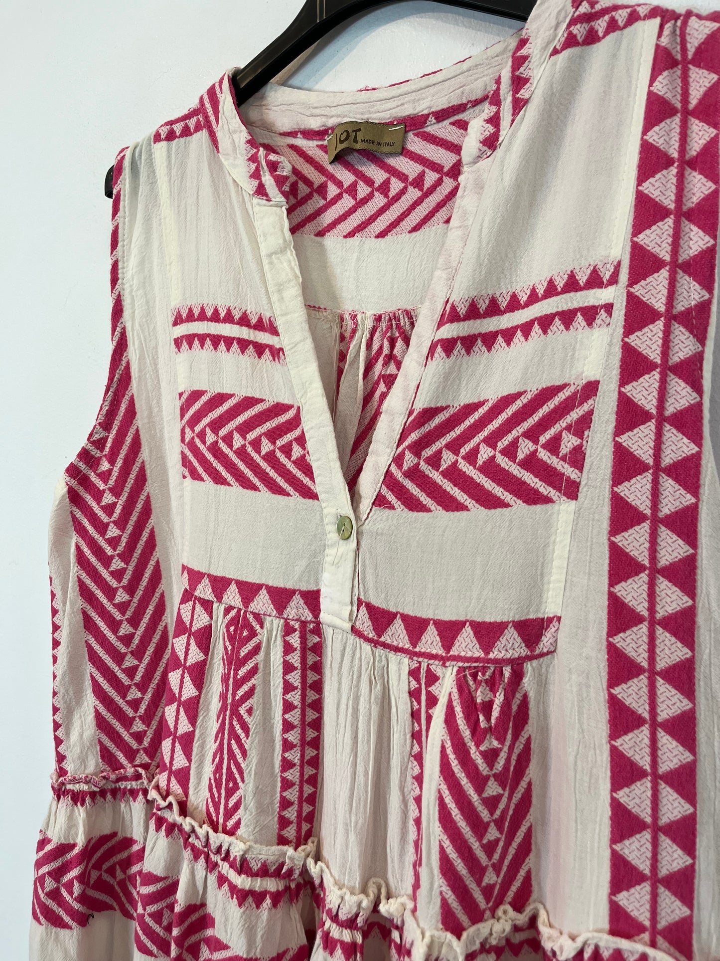 JOT. Vestido detalles bordado rosa. T M