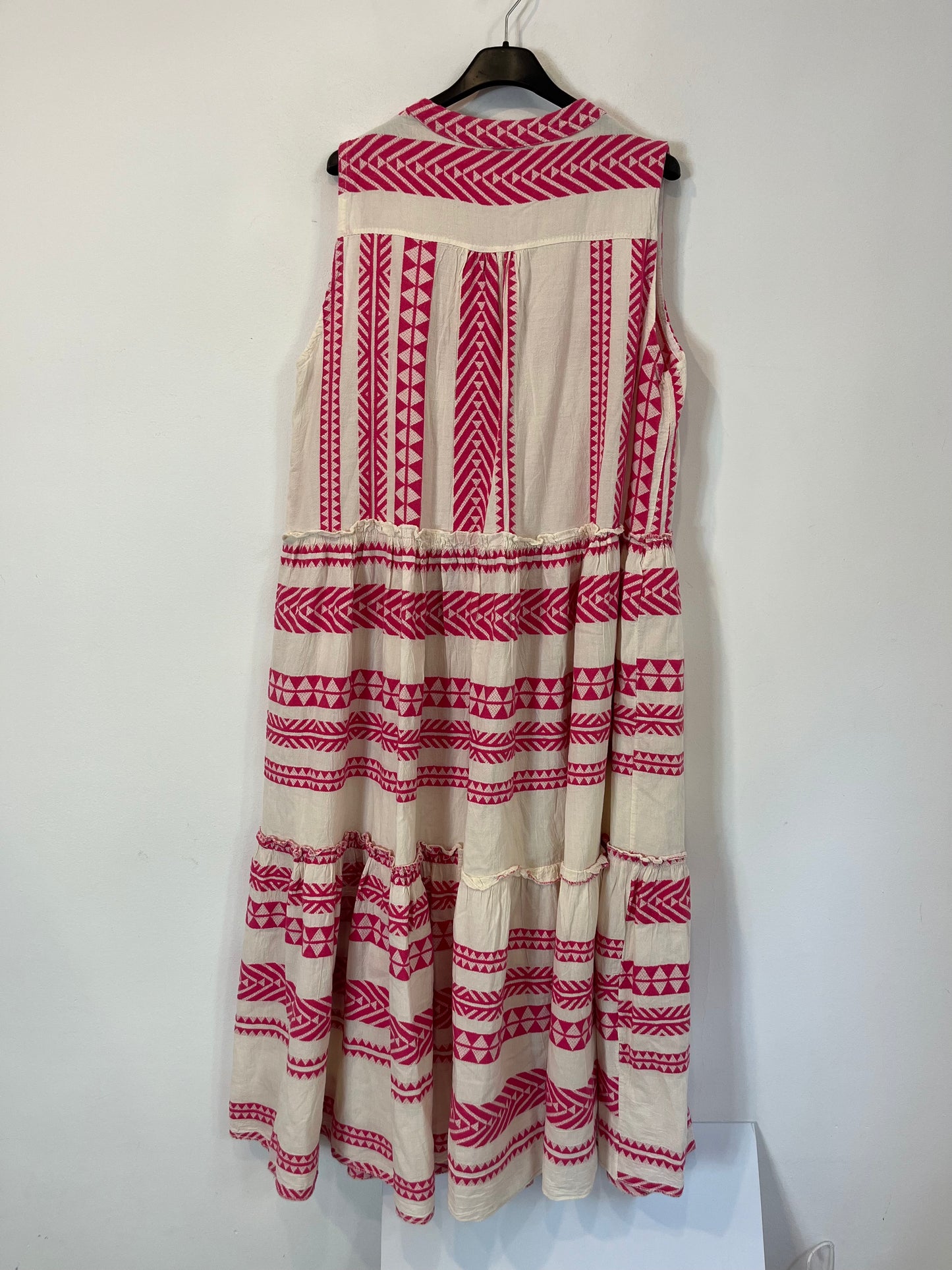 JOT. Vestido detalles bordado rosa. T M