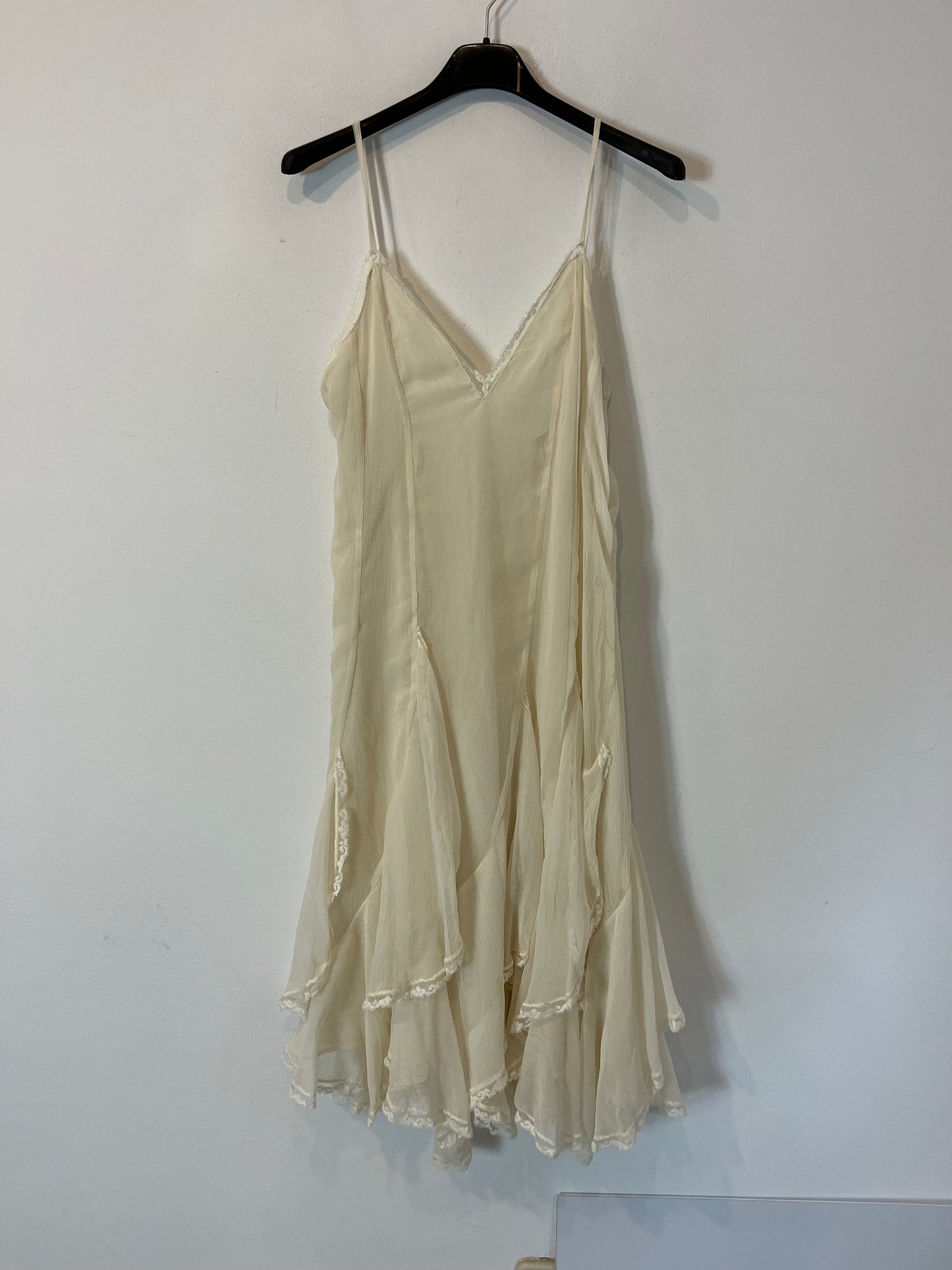 ZARA. Vestido corto gasa y encaje. T S