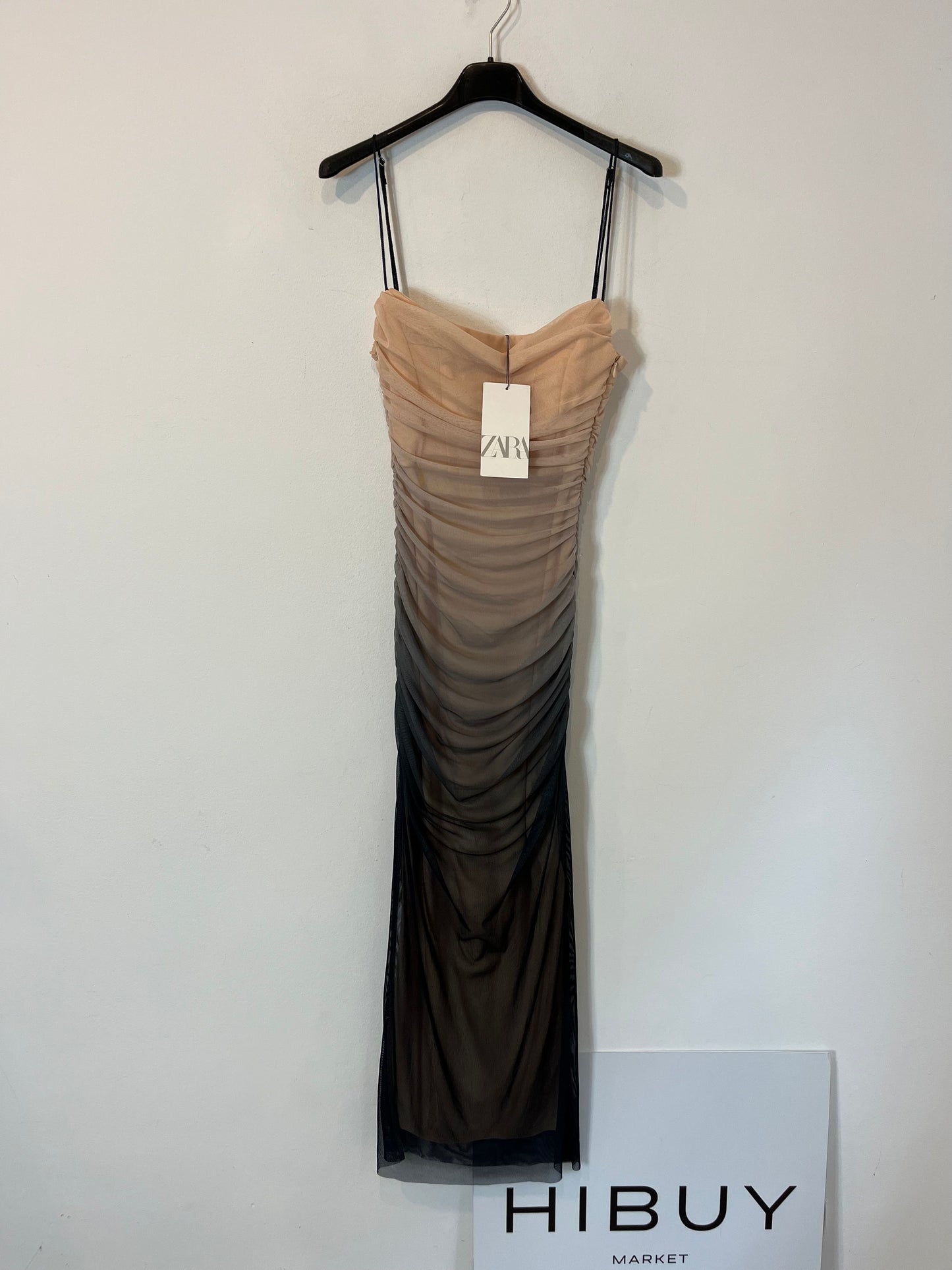 ZARA. Vestido midi tul elástico. T XS