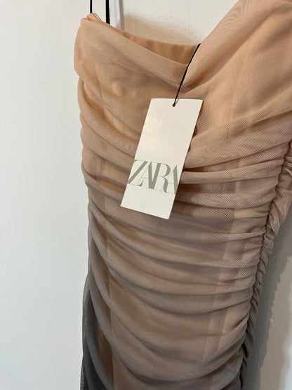 ZARA. Vestido midi tul elástico. T XS