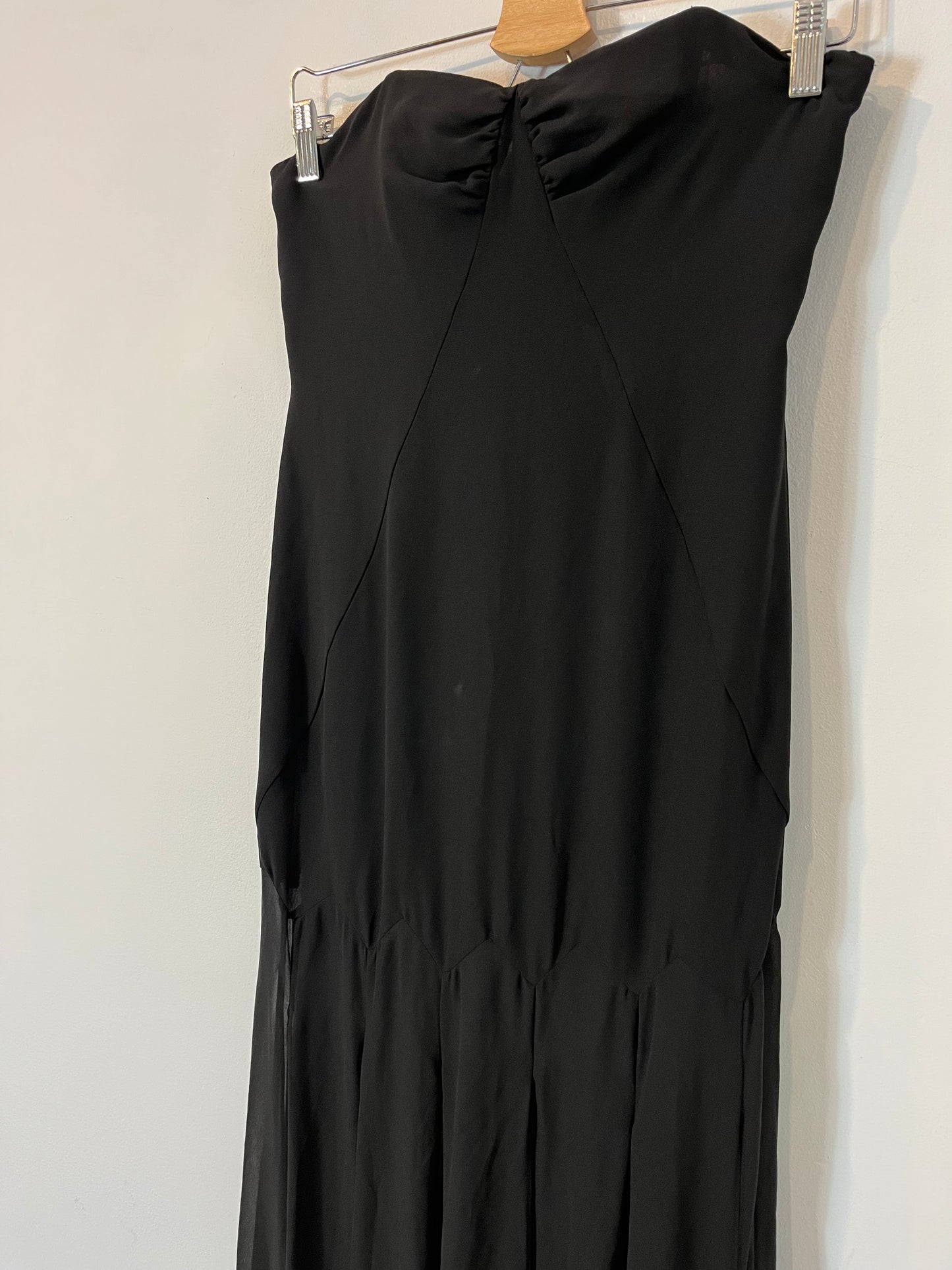 ZARA Vestido largo palabra de honor aberturas. T S