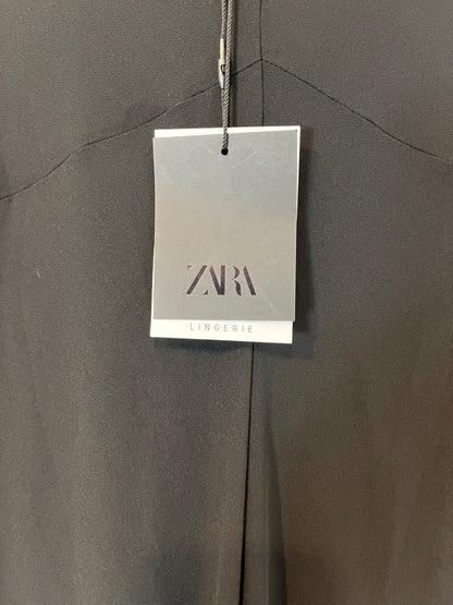 ZARA Vestido largo palabra de honor aberturas. T S