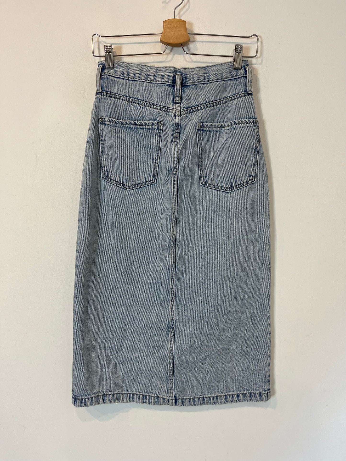 MANGO. Open denim midi skirt. T XS