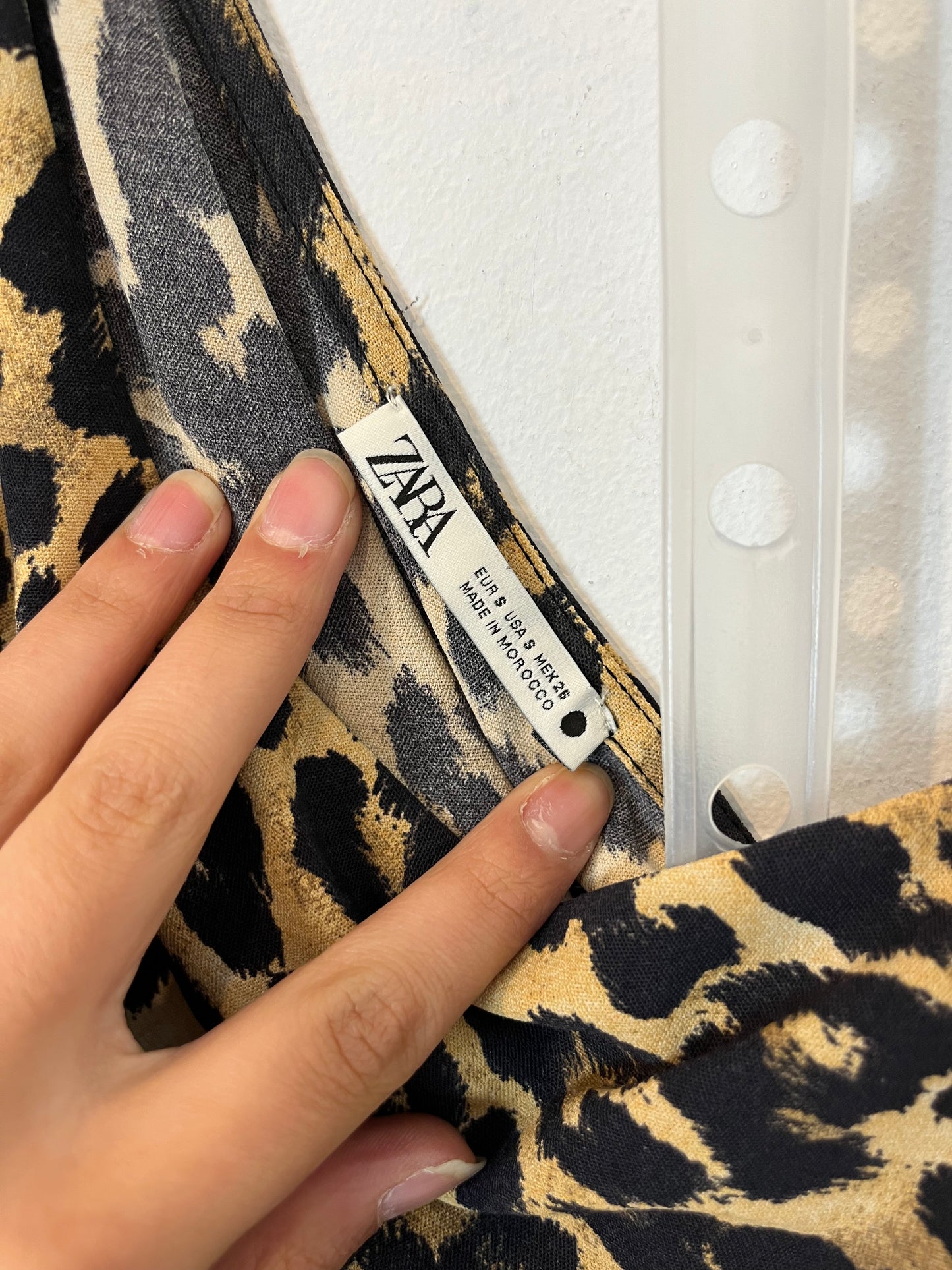 ZARA. Total look fluid animal print. T.S.