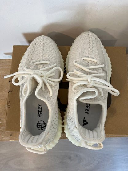 ADIDAS YEEZY BOOST 350 . Zapatillas blancas textura. T 38