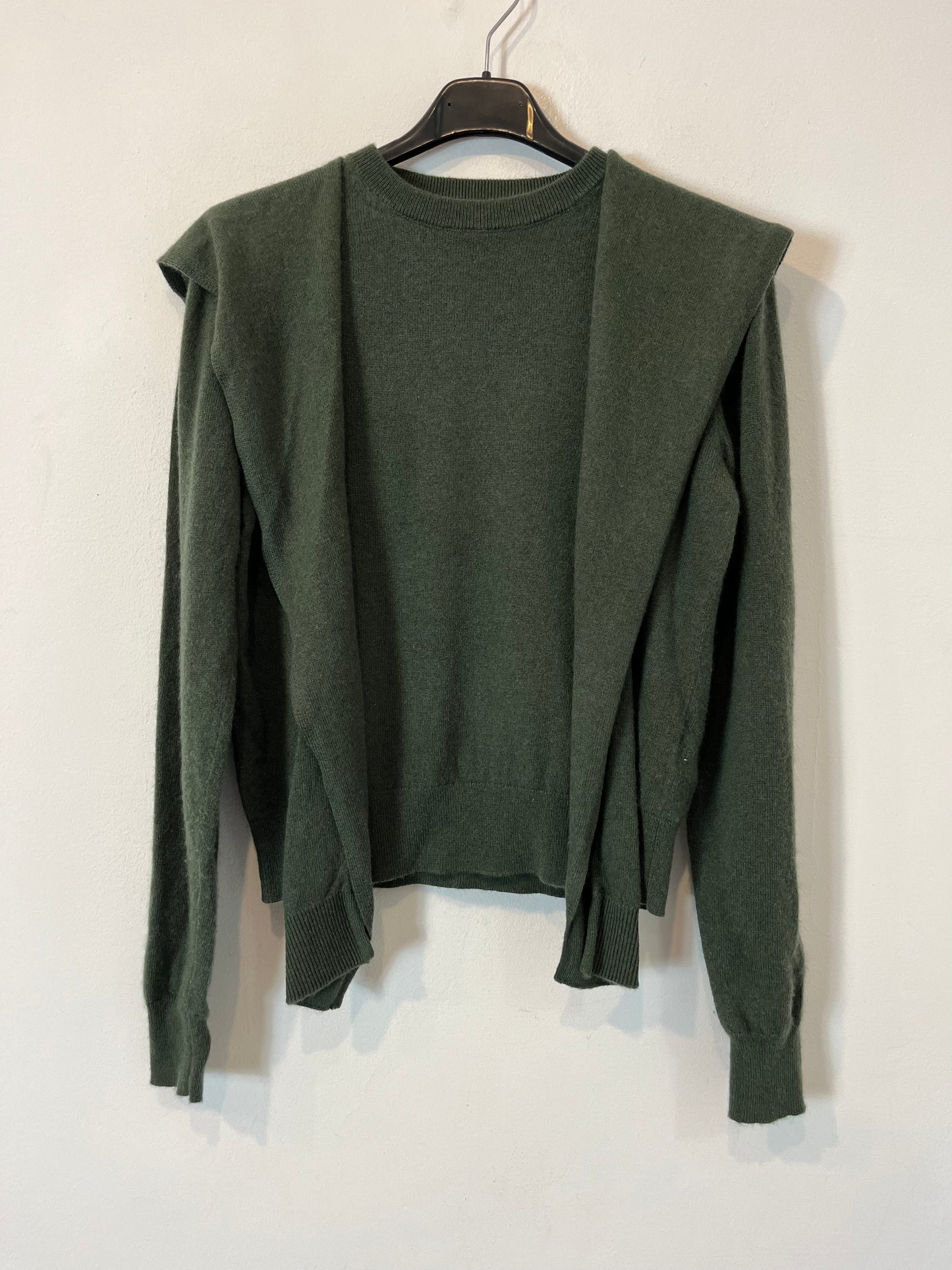 MASSIMO DUTTI. Jersey verde lana detalle cuello. T S