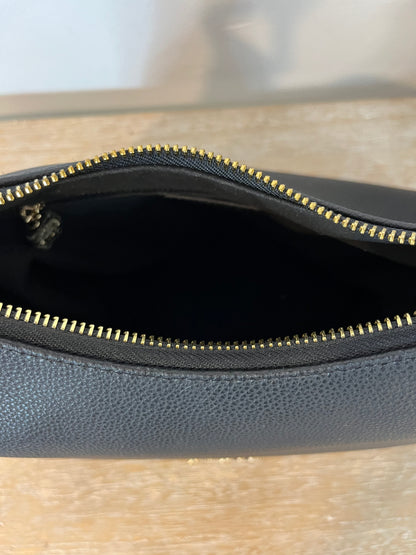 SIMORRA. Black leather bag