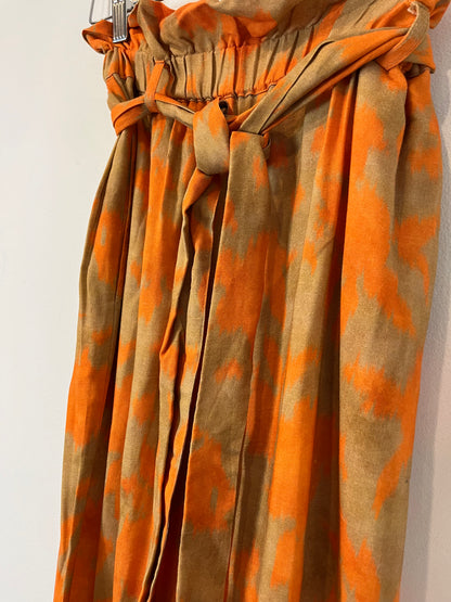 MAKSU. Two-tone fluid trousers Ts