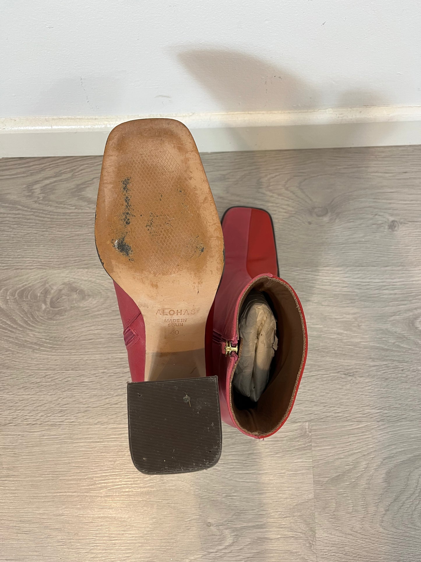 ALOHAS. Botines bicolor piel. T 40