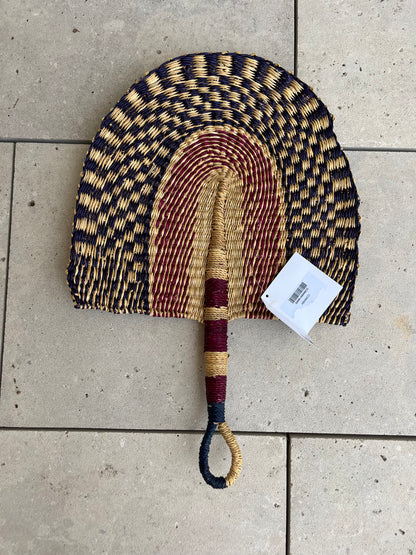 AQUITANIA. Pai pai rafia