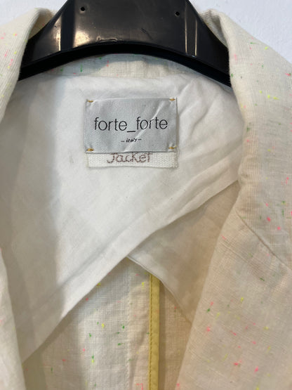 FORTE FORTE. Blazer beige detalle colores T.1 (s)