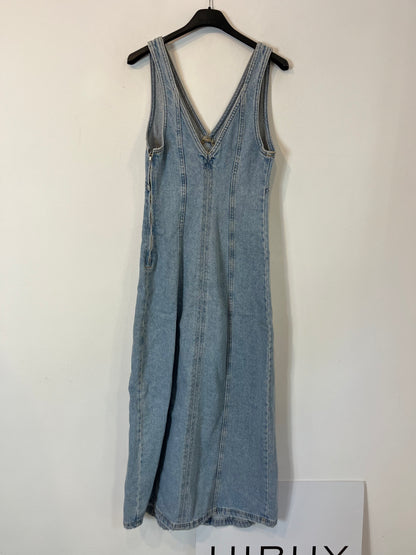 PULL&BEAR. Vestido largo denim. T. XS