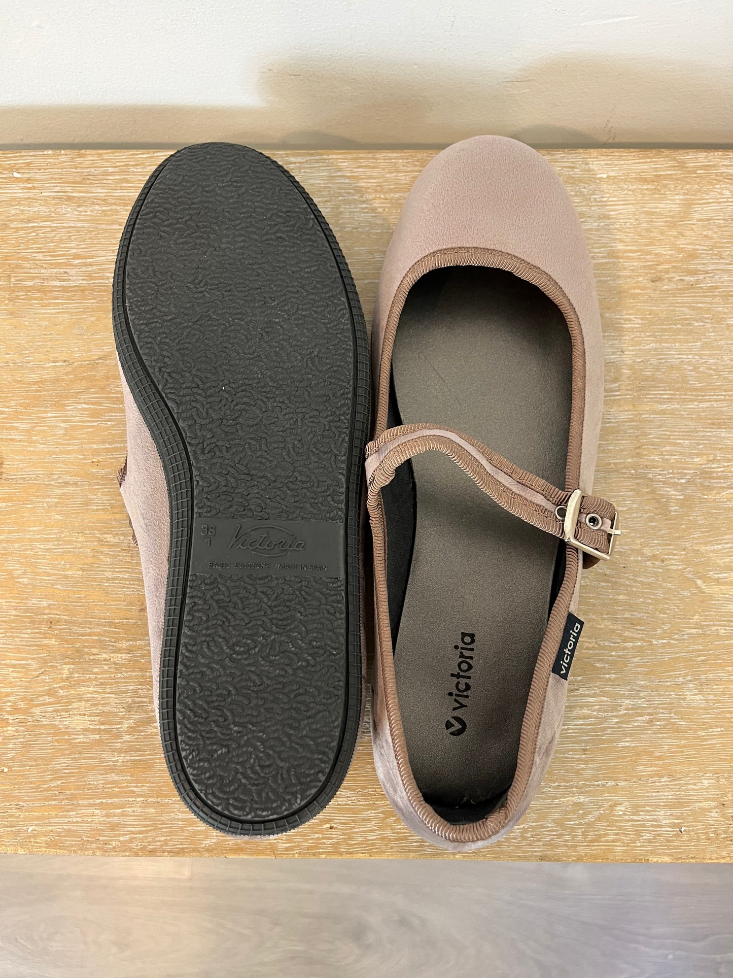 VICTORIA. Merceditas rosas. T. 38