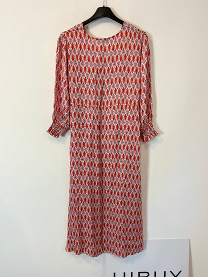 MUSCARI. Vestido beige flechas T. (s/m)