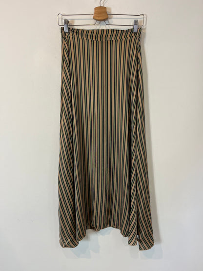 ZUA. Falda mdi beige rayas TU(S)