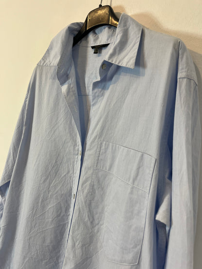 MASSIMO DUTTI. Blusa oversized rayas T.s