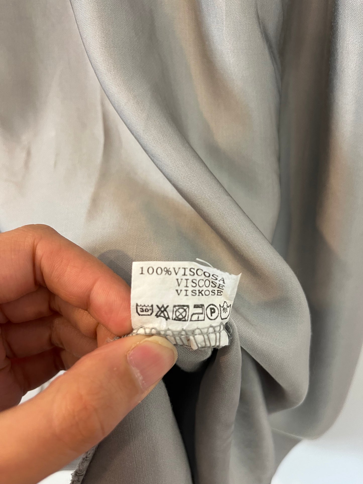 O´LIVIA. Falda midi fluida bolsillos. T S