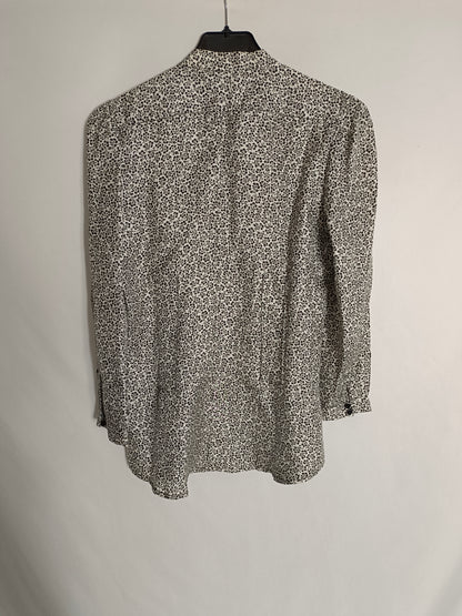 ZARA. White floral blouse T.xs