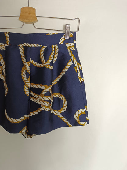 ZARA. Blue knotted shorts T.xs