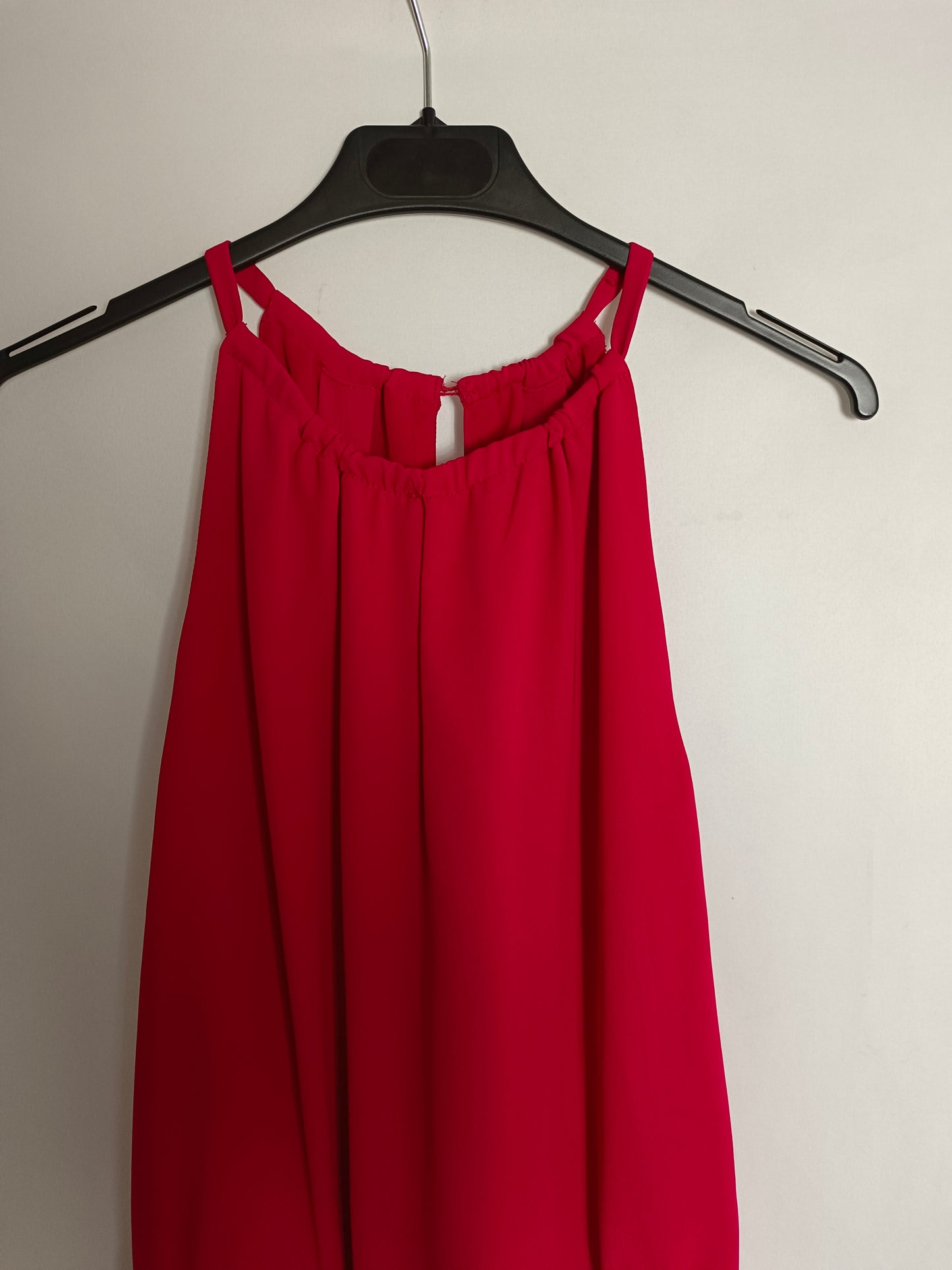 ZARA. Flowing red jumpsuit Tm