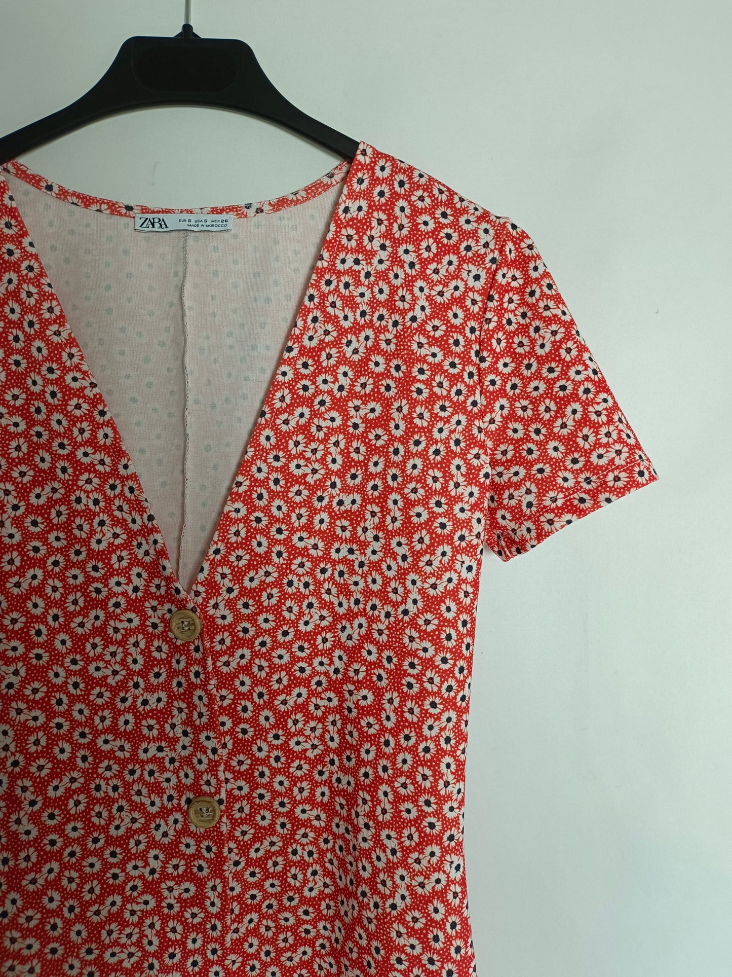 ZARA. Red floral dress Ts