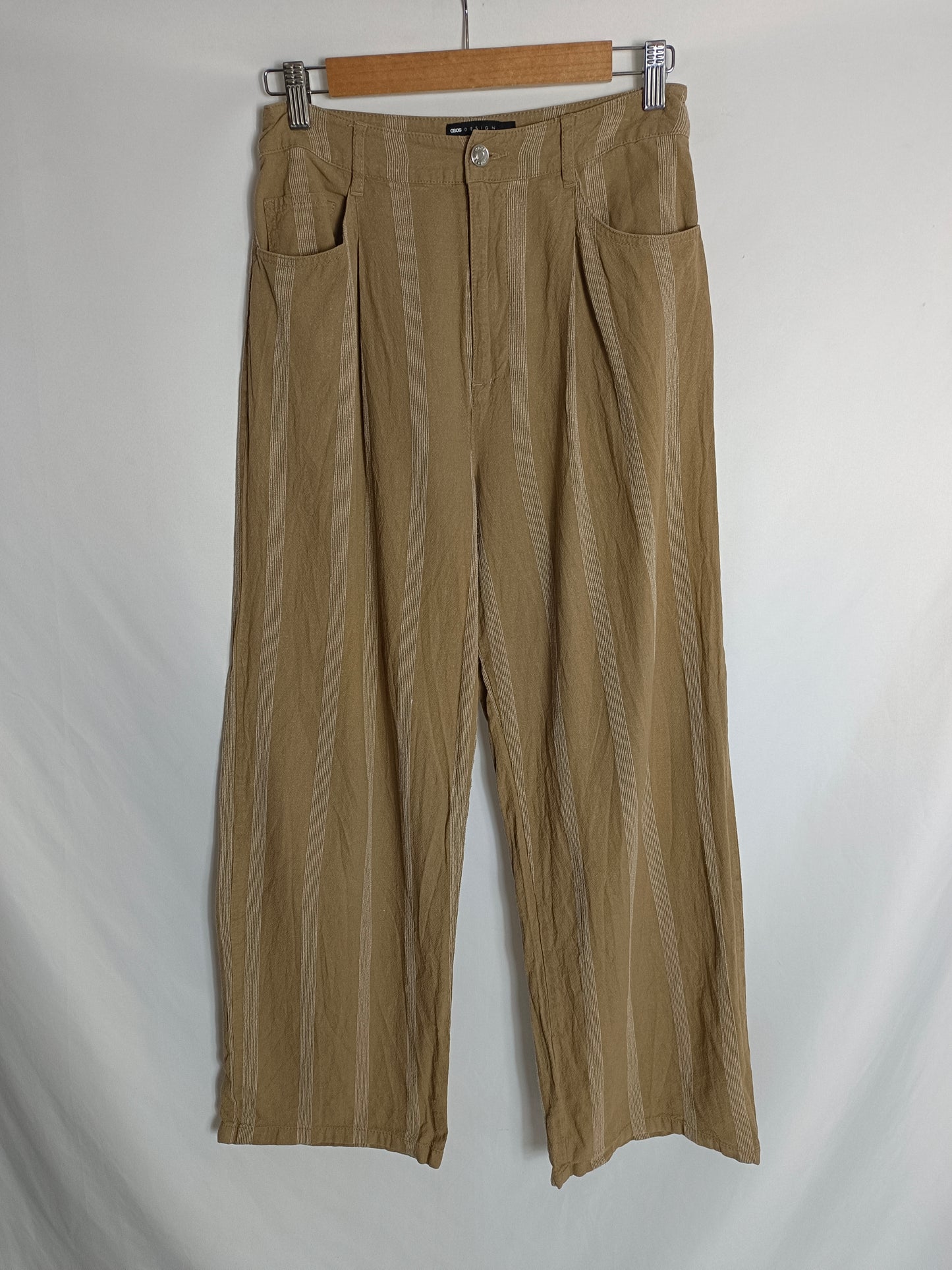ASOS. Pantalón camel rayas T.38