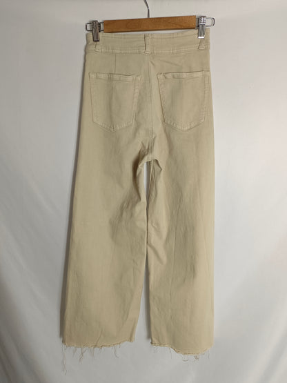 MANGO. Pantalón beige culotte T.s