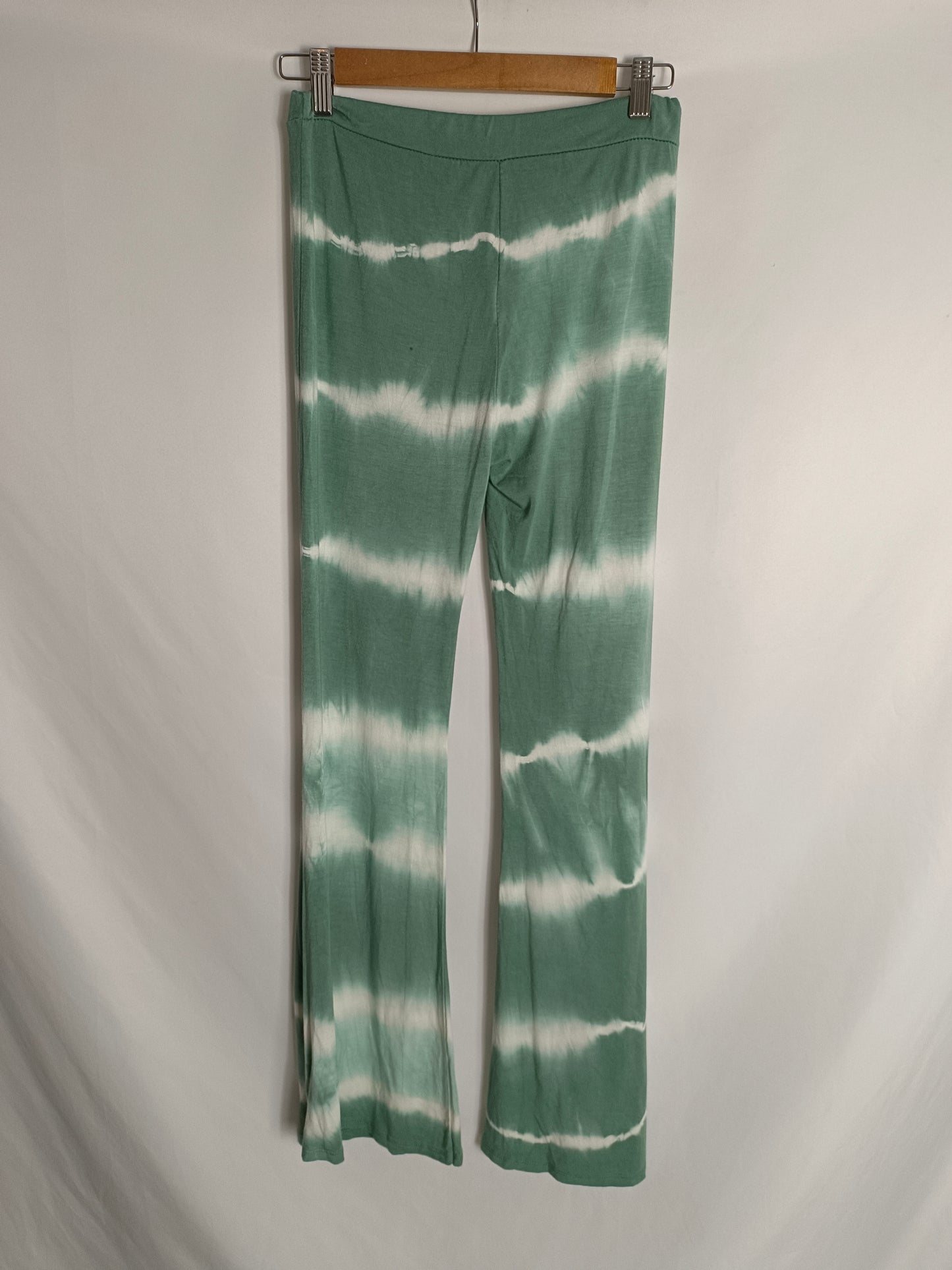 OTRAS. Pantalón verdes tie dye Tu(xs)