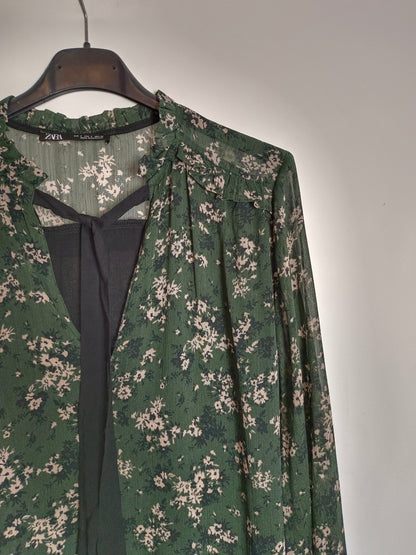 ZARA. Vestido gris flores T.s