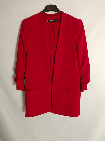 MANGO. blazer fina  roja T.xs