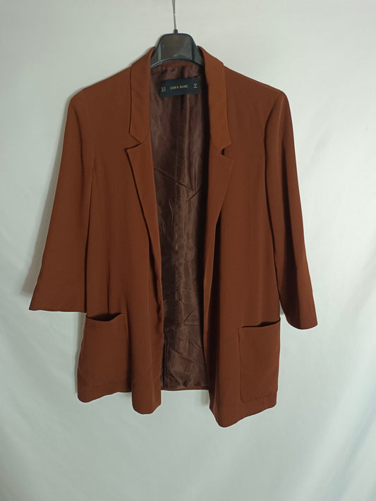 ZARA. blazer fina marrón T.xs