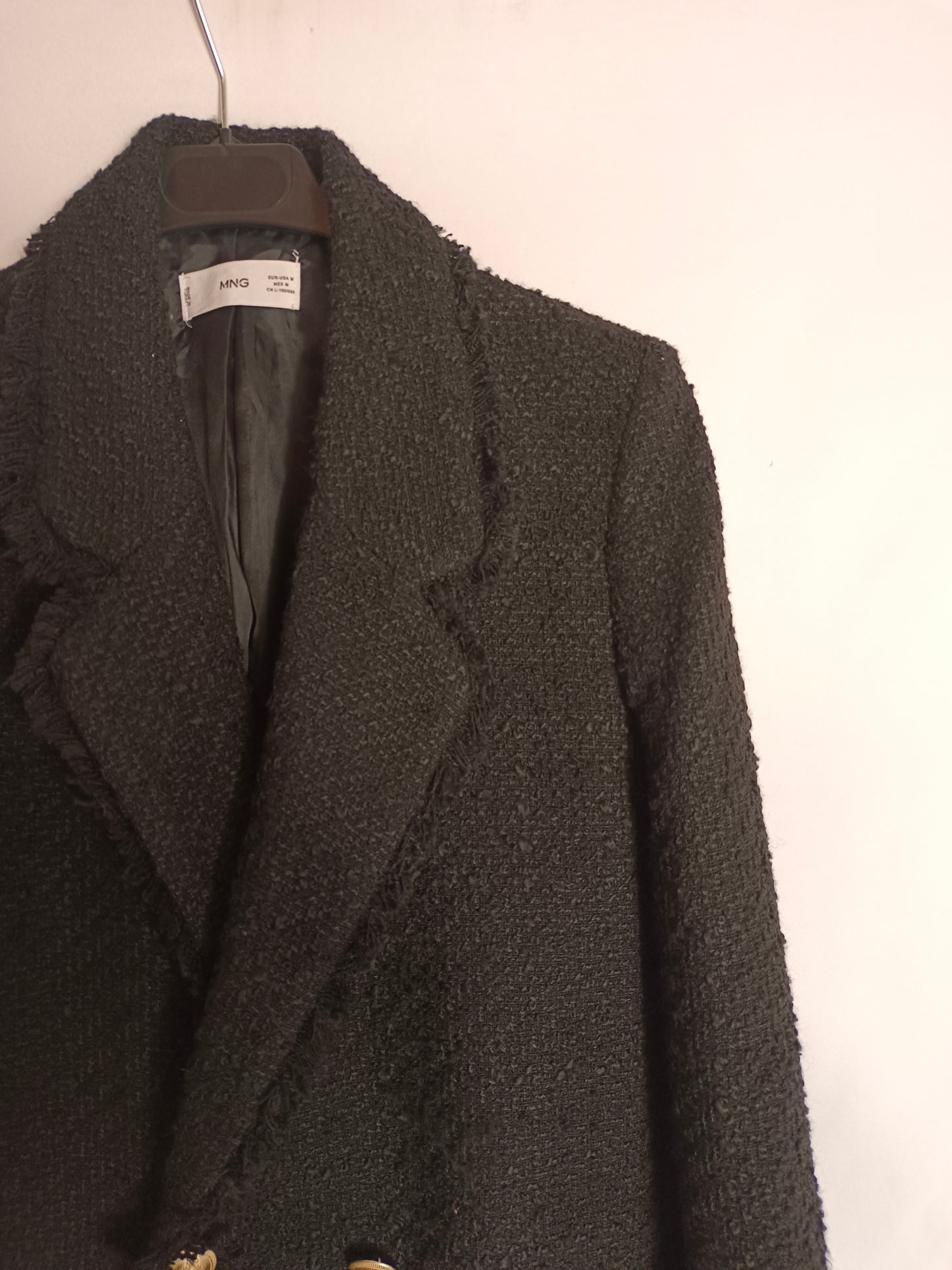 MANGO. Blazer negra tweed T.m