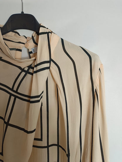 MANGO. Blusa nude cuadros T.m